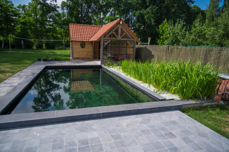 Poolhouse (4 Of 6)